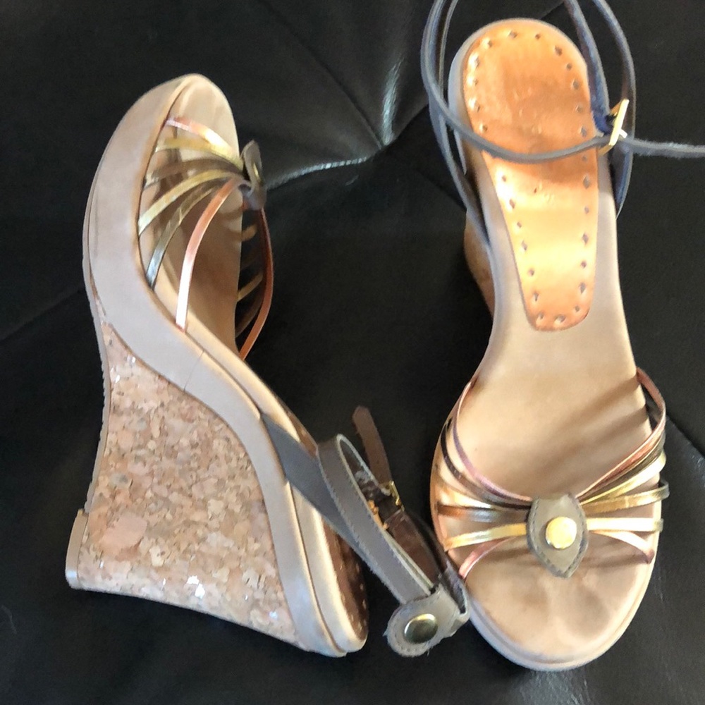 👠 BCBGirls Strappy Metallic Wedge Heel